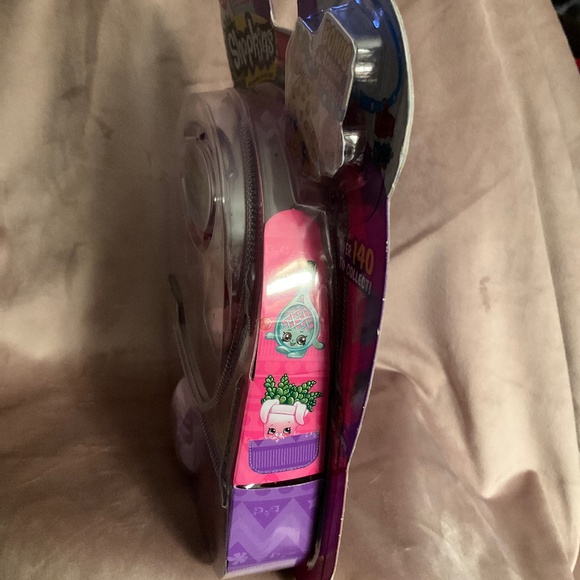 New Shopkins Charm Bracelet with Shopkins & Charm - Picture 6 of 9